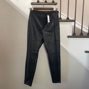 Banana Rep black faux leather leggings, NWT size 4